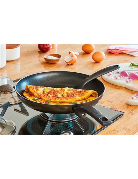Сковорода Tefal B5670653, 28см, Чёрный