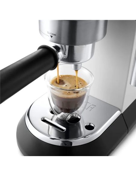 Cafetiera manuala DeLonghi Dedica Pump Espresso, 1300W, Alb