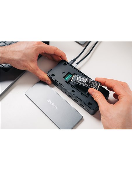 Док-станция Verbatim USB-C Pro CDS-15S со слотом M.2 NVMe, 15 портов