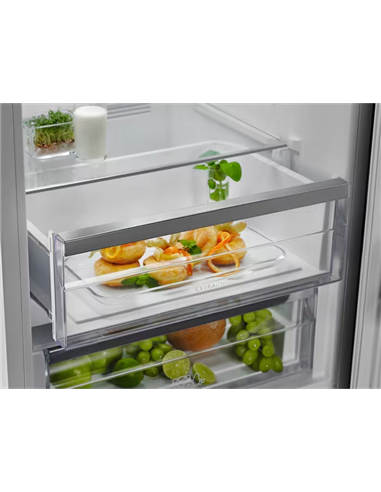 Frigider Electrolux LNT7ME32M2, Negru