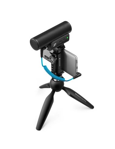Microfon portabil pentru înregistrare vocală Sennheiser MKE 400, Cu fir, Negru
