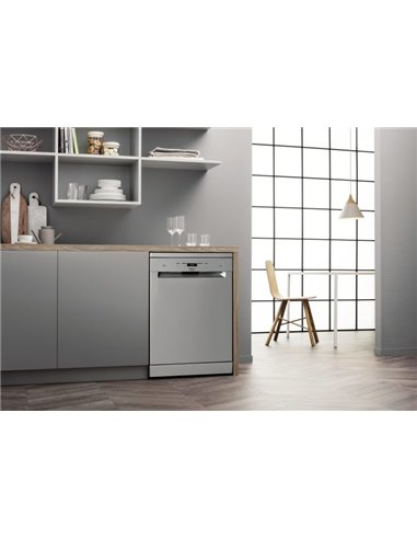Посудомоечная машина Hotpoint-Ariston HFC 3C41 CW X, Серебристый