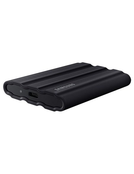 Внешний портативный SSD накопитель Samsung Portable SSD T7 Shield, 4 ТБ, Чёрный (MU-PE4T0S/WW)