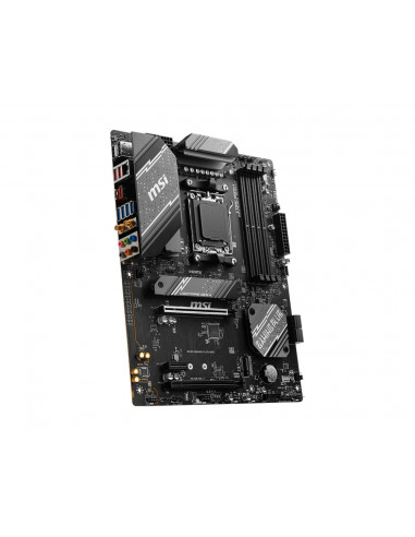 Placa de baza MSI B650 GAMING PLUS WIFI / AM5 / B650 / DDR5 / ATX