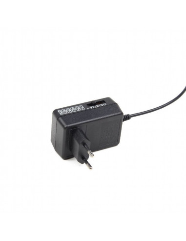 AC-DC adapter Gembird EG-MC-009, 24 W, Universal AC powered DC adapter with manual voltage selection, 7 DC power connectors