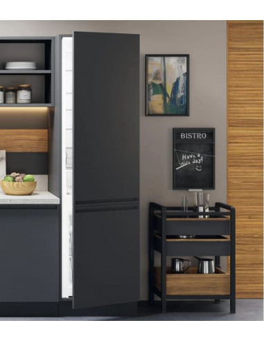 Холодильник Hotpoint-Ariston HAC20 T321, Белый