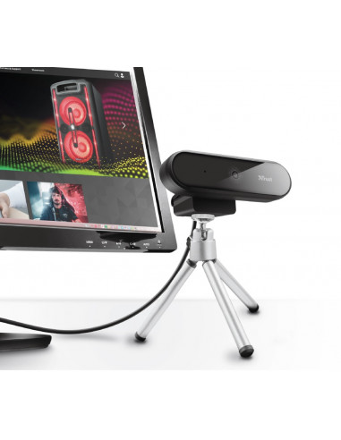 Trust Tyro Full HD Webcam, Full HD 1080p resolution and auto-focus, tripod, 1,5m, USB