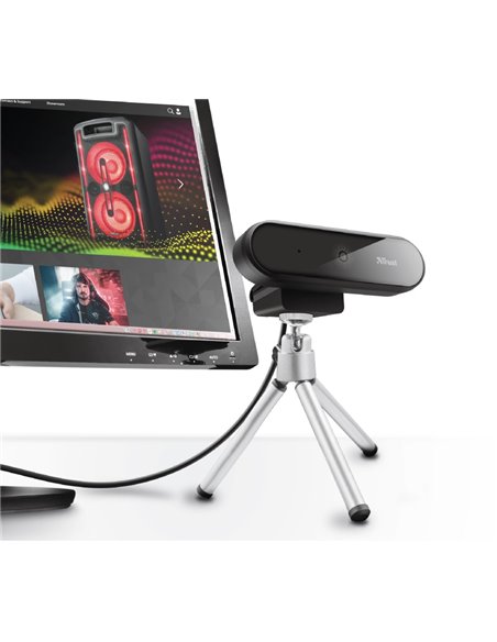 Trust Tyro Full HD Webcam, Full HD 1080p resolution and auto-focus, tripod, 1,5m, USB Trust Tyro Full HD Webcam, Full HD 1080p resolution and auto-focus, tripod, 1,5m, USB